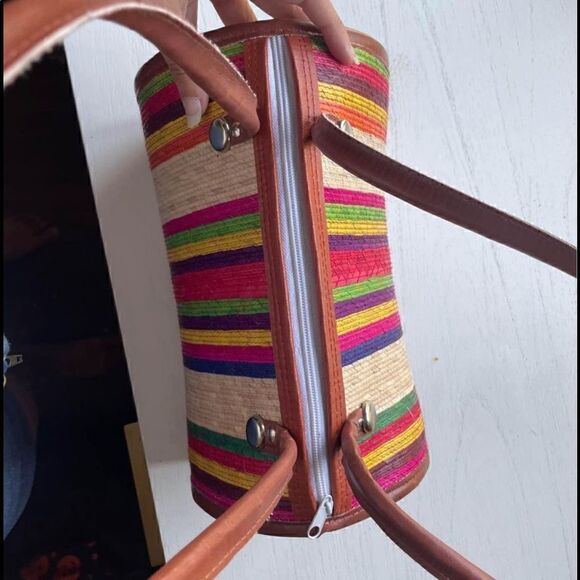 Boho Straw Barrel Womens Purse - Picture 3 of 7